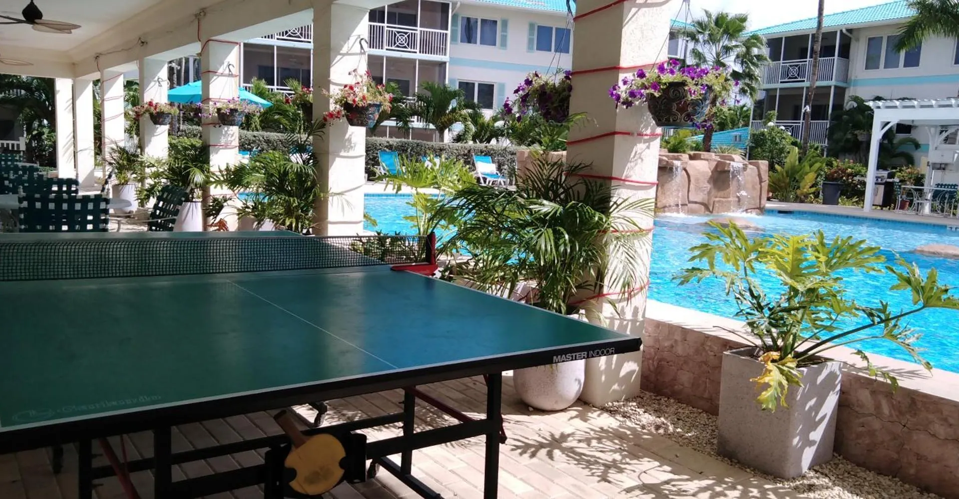 Seven Mile Beach Resort George Town Aparthotel