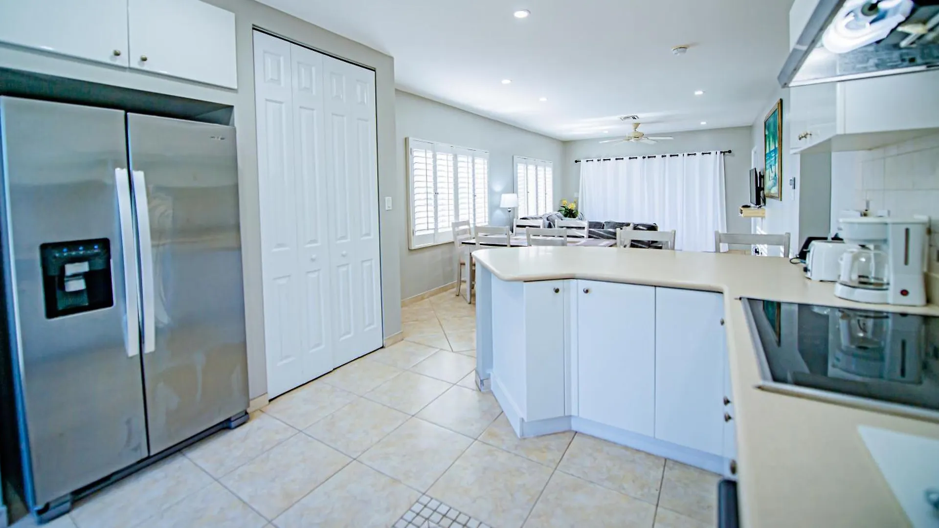 Seven Mile Beach Resort George Town Cayman Islands