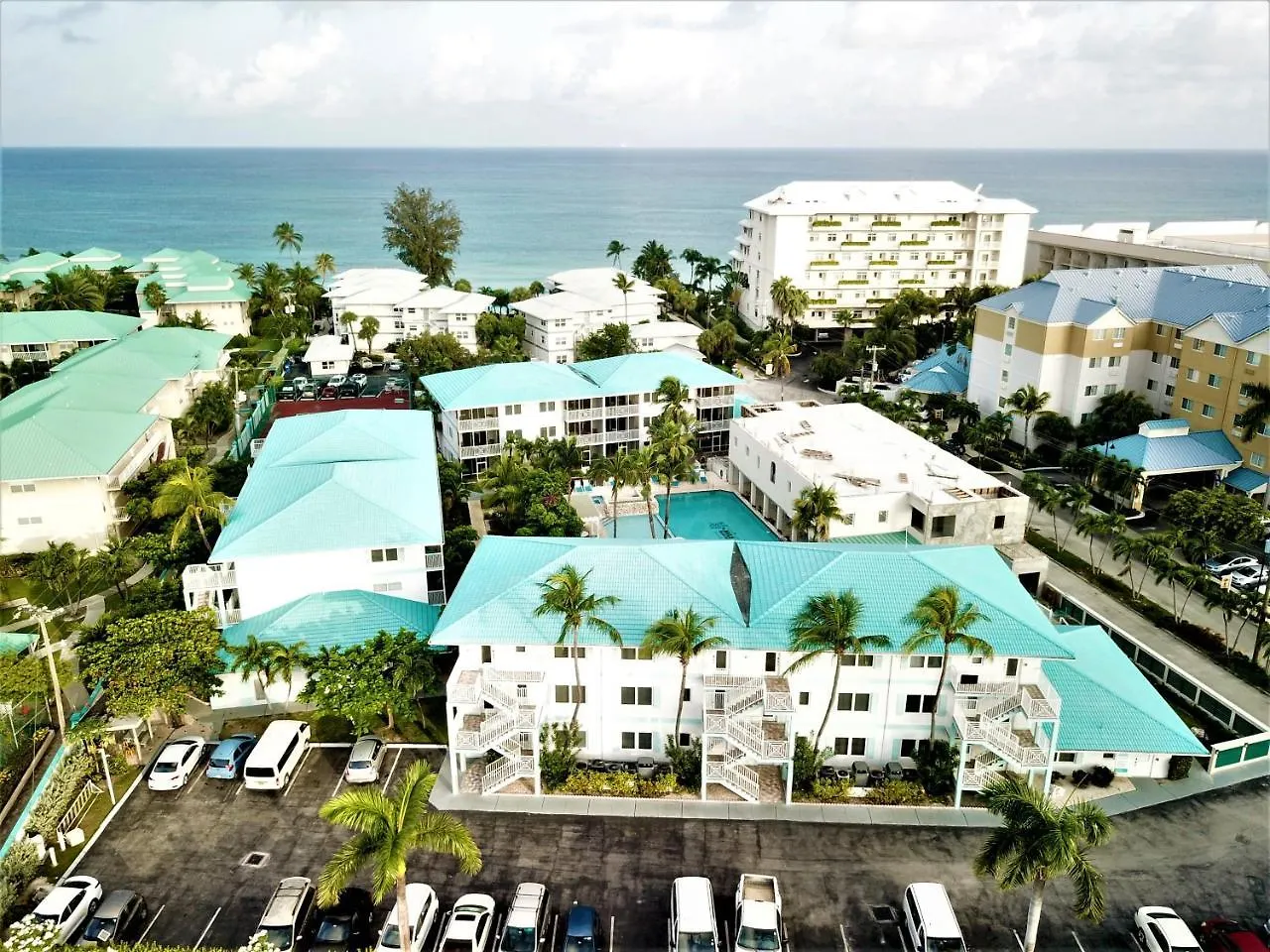 *** Aparthotel Seven Mile Beach Resort George Town Cayman Islands