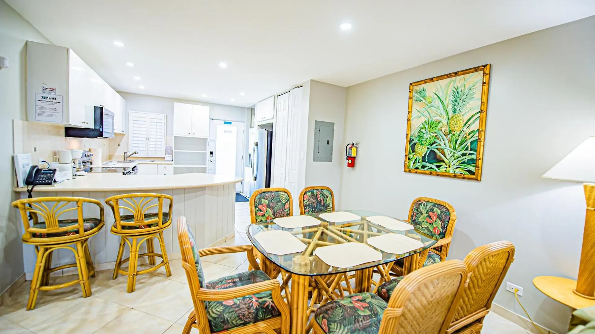*** Aparthotel Seven Mile Beach Resort George Town Isole Cayman